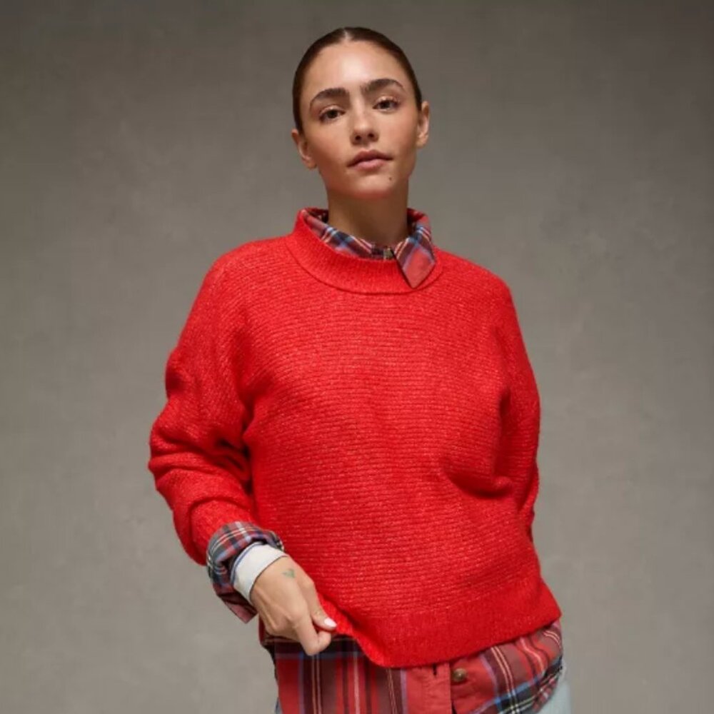 American Eagle Crew Neck Sweater size S NWOT